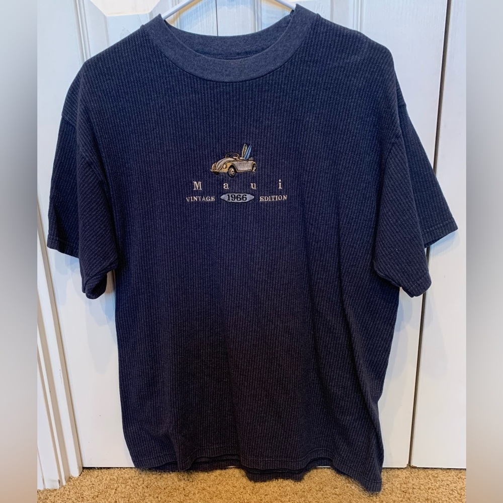 Maui T Shirt with embroidered logo. Men’s size Large
